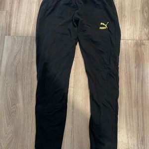 90’s style size L black/gold puma leggings